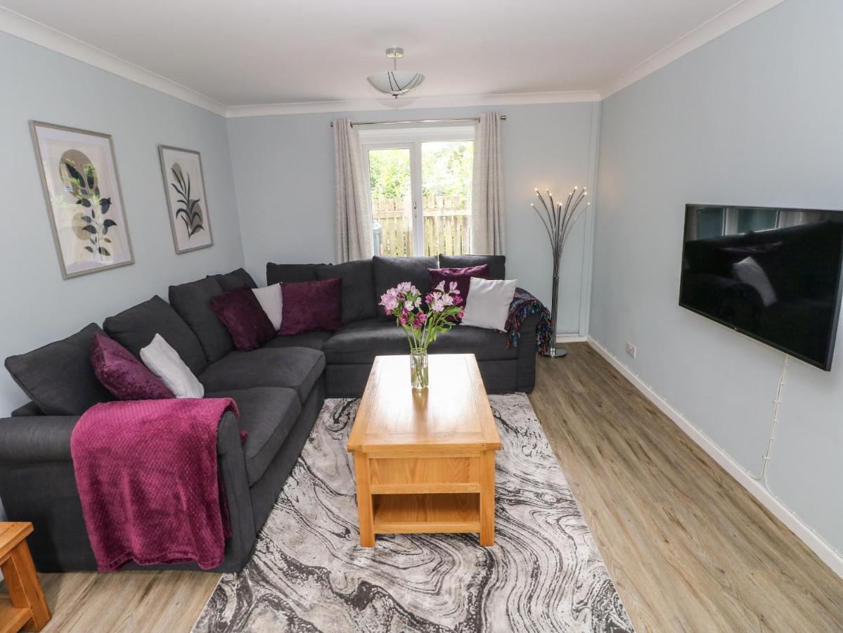 Mews Cottage คาร์มาเทน ภายนอก รูปภาพ