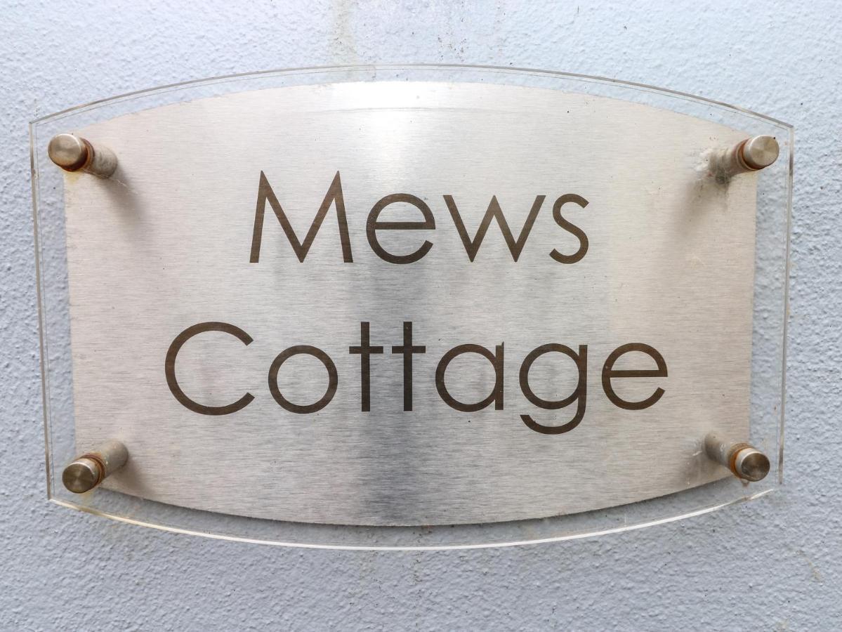 Mews Cottage คาร์มาเทน ภายนอก รูปภาพ