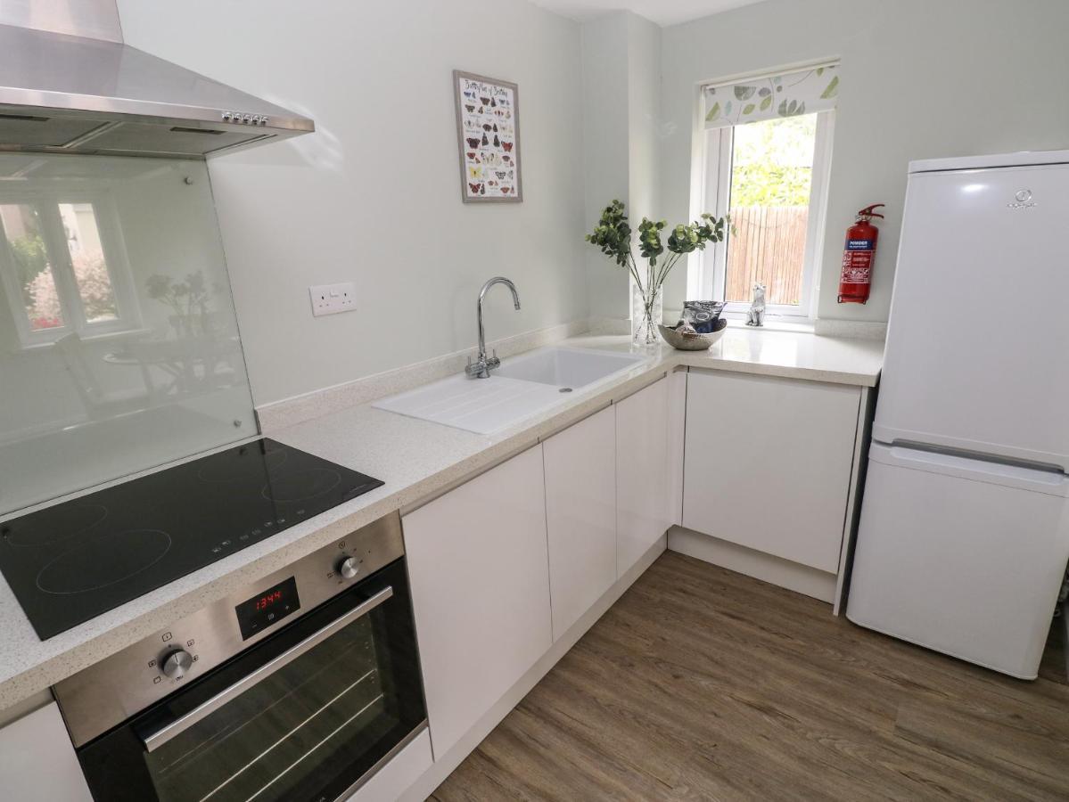 Mews Cottage คาร์มาเทน ภายนอก รูปภาพ