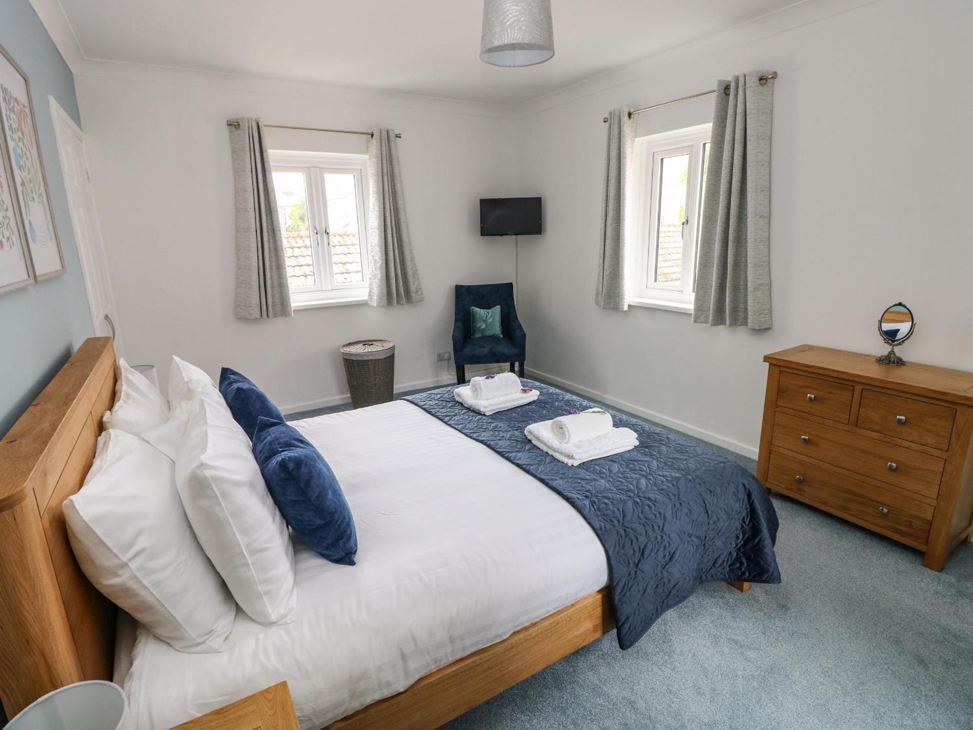 Mews Cottage คาร์มาเทน ภายนอก รูปภาพ