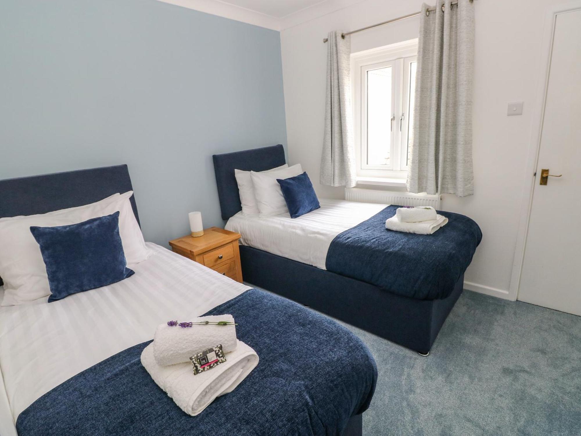 Mews Cottage คาร์มาเทน ภายนอก รูปภาพ